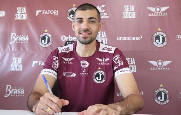 Juventus anuncia volante Allan Christian para sequência do Catarinense