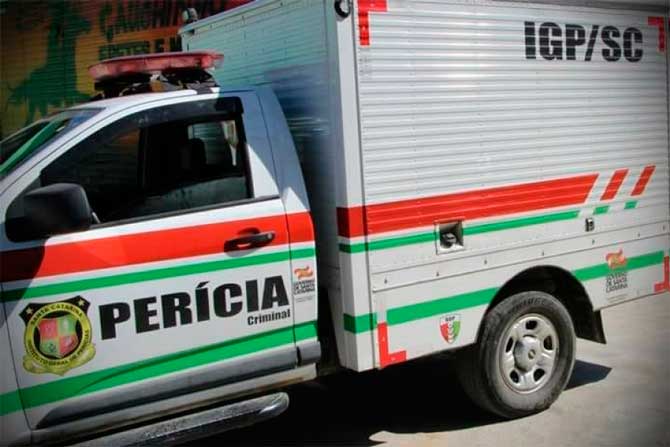 Homem morre após ser baleado na Praia do Ervino, em São Francisco do Sul