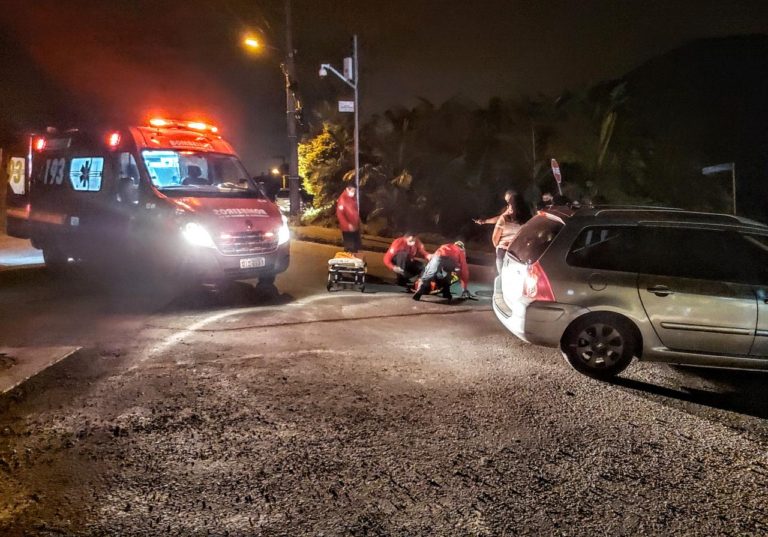 Mulher fica ferida após ser atropelada no bairro Jaraguá 84