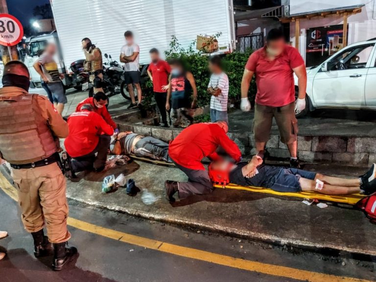 Duas pessoas ficam feridas em acidente em Jaraguá do Sul