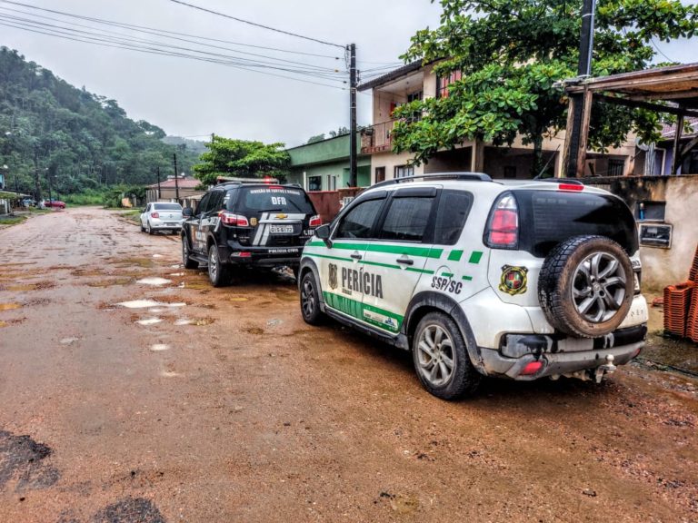 Polícia Civil prende suspeitos de tentativa de duplo homicídio em Jaraguá do Sul