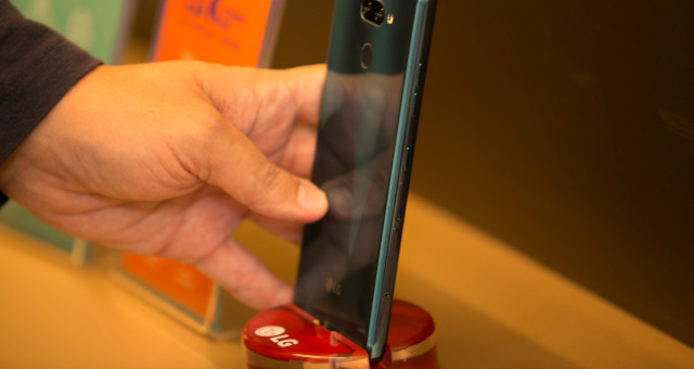 LG informa que deixará de produzir smartphones