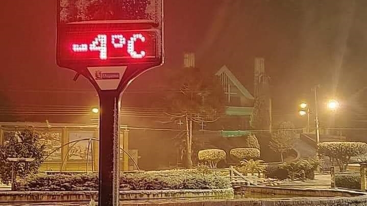 Pelo 3º dia consecutivo, Santa Catarina amanhece com neve e bate recorde de 23 anos