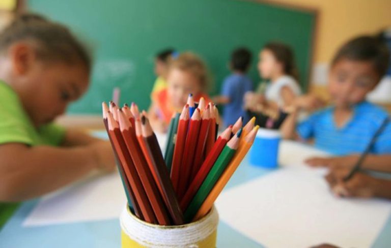 Ministro da Educação defende retorno das aulas presenciais