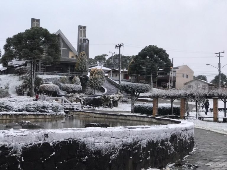 Massa de ar polar chega com mínimas entre -8°C e -10°C em Santa Catarina