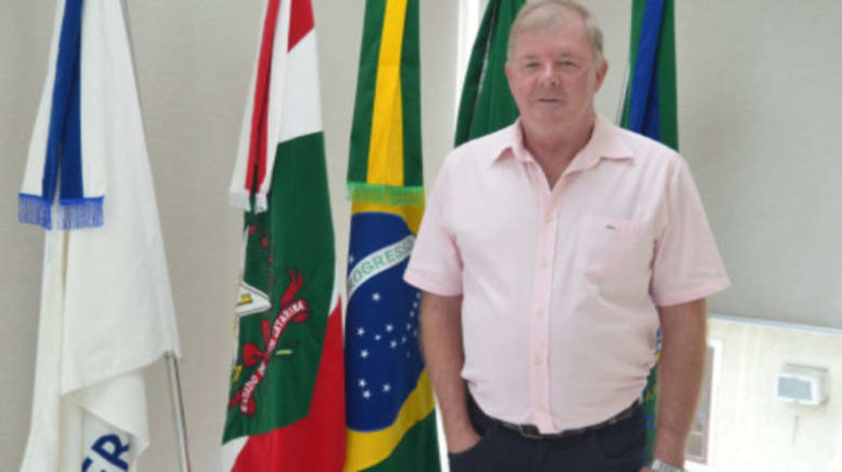 Prefeito de Schroeder deve ir a Brasília em busca de recursos, em setembro