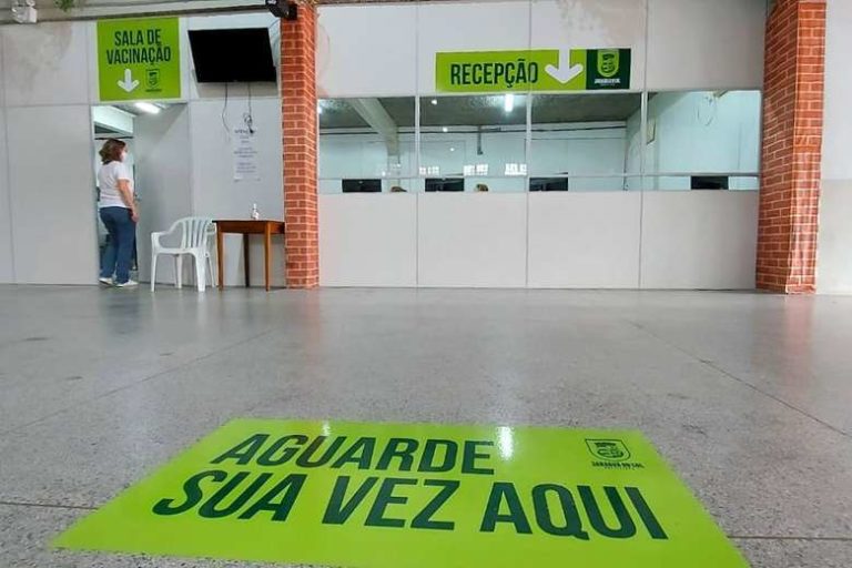 Aplicação da primeira dose contra covid é suspensa em Jaraguá do Sul
