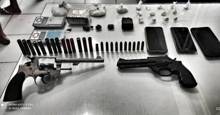 Dois homens são presos por tráfico de drogas em Guaramirim