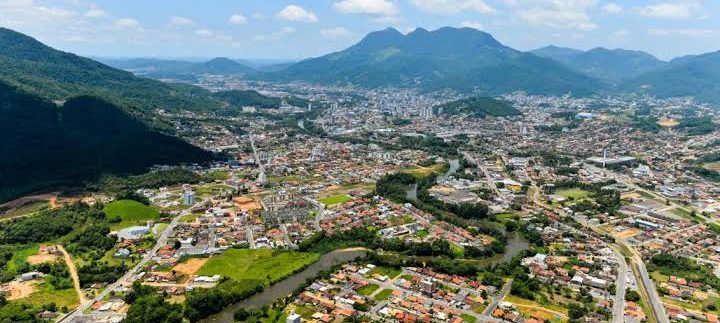 Jaraguá entre as 10 cidades mais competitivas do país