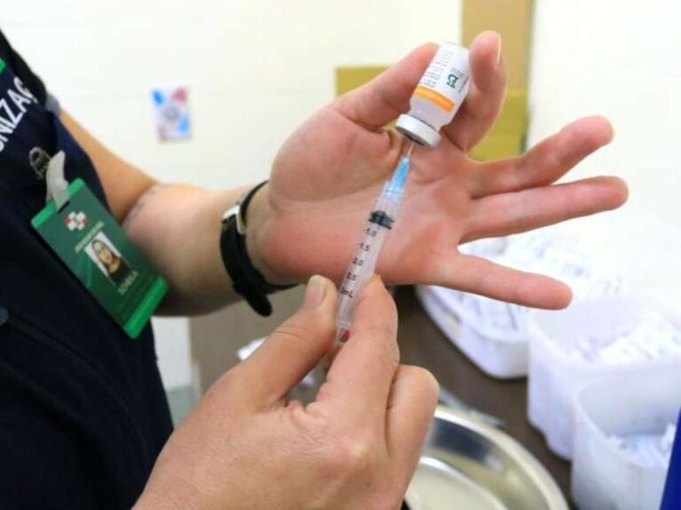 Jaraguá libera reforço contra covid para quem tomou a D2 até 10 de setembro
