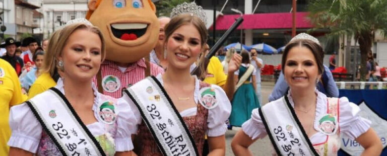 Festa na Praça abre oficialmente os eventos da 32ª Schützenfest