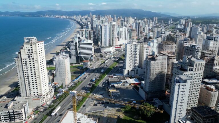 BAIRRO QUE LIDERA VENDAS DE IMÓVEIS NO LITORAL DE SC NÃO FICA NA PRAIA