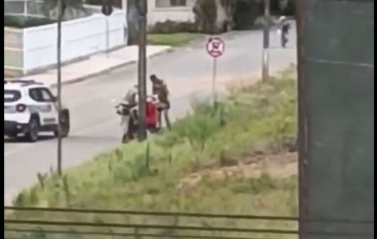 Detido por Injúria Racial: Homem de 28 Anos é Conduzido à Delegacia em Guaramirim