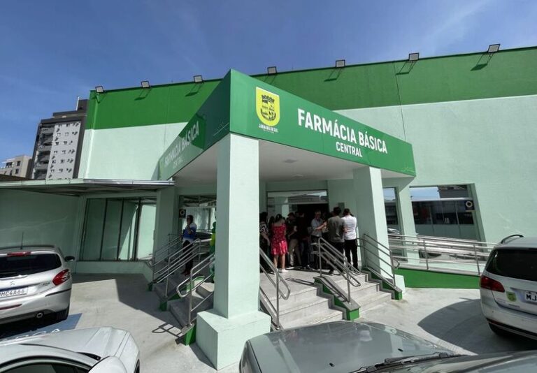 Farmácia Básica Central de Jaraguá começa a funcionar em novo endereço