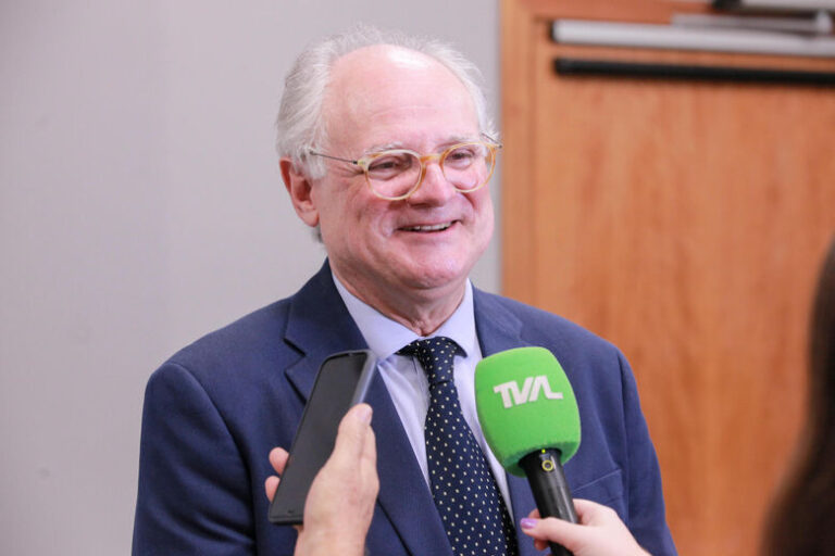 Caropreso comemora ampliação da estrutura do Poder Judiciário em Jaraguá