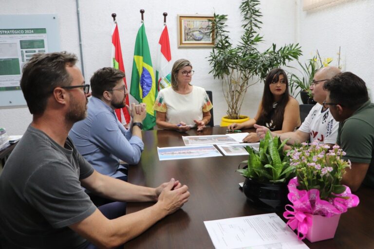 Assinada ordem de serviço para o restauro do Mercado Municipal