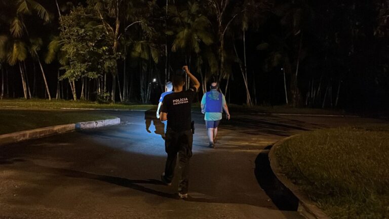 Prefeitura leva acesso a benefícios à pessoas em situação de rua