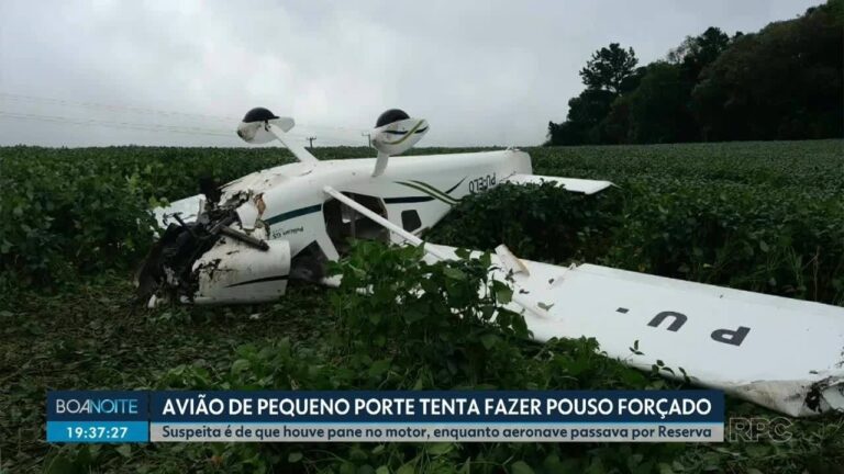 Avião de pequeno porte cai no interior do Paraná, diz Corpo de Bombeiros