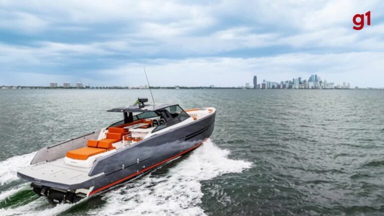 Iate personalizado de US$ 1.8 milhão com piscina de água do mar é fabricado em SC; FOTOS