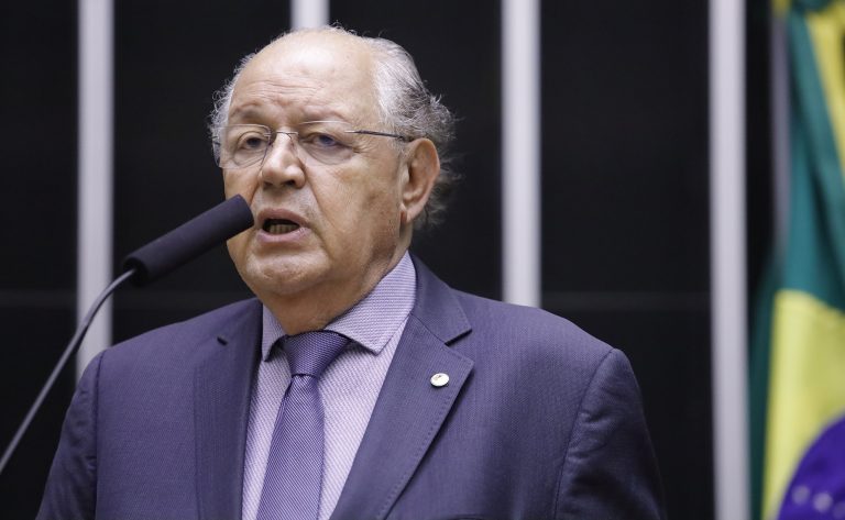 Proposta muda a Constituição para instituir o semipresidencialismo no Brasil – Notícias