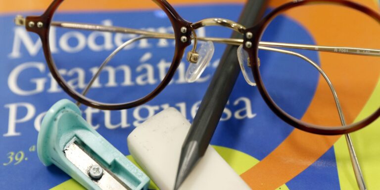 Alunos da rede pública do Rio terão exame e óculos de graça