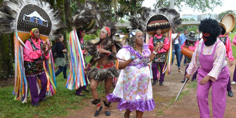 Política Aldir Blanc investirá R$ 12 bilhões em cultura em quatro anos