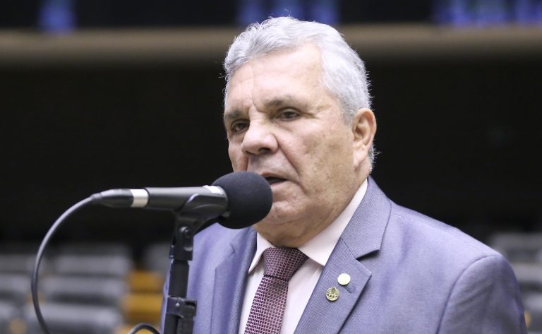 Projeto regulamenta atuação dos bancos comunitários no Brasil – Notícias