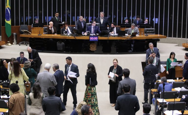 Câmara aprova ampliação de atividades que poderão ser terceirizadas nos presídios – Notícias
