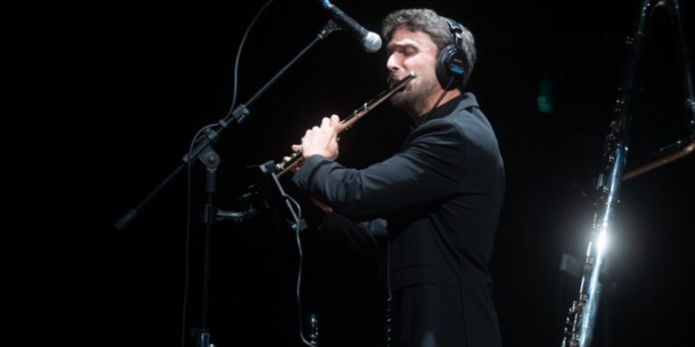 Programa Cena Musical apresenta show inédito do flautista Victor Somma