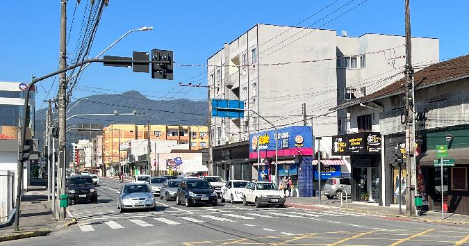 Como funcionam os sistemas e sinalizações no trânsito em Jaraguá do Sul