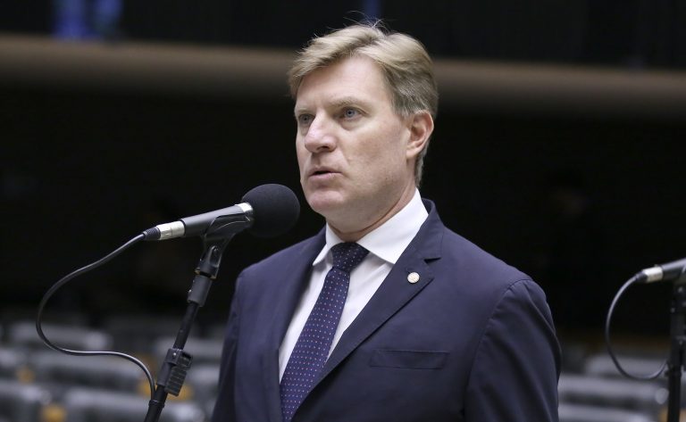 Projeto estabelece regras para atendimento a vítimas de acidentes aéreos – Notícias