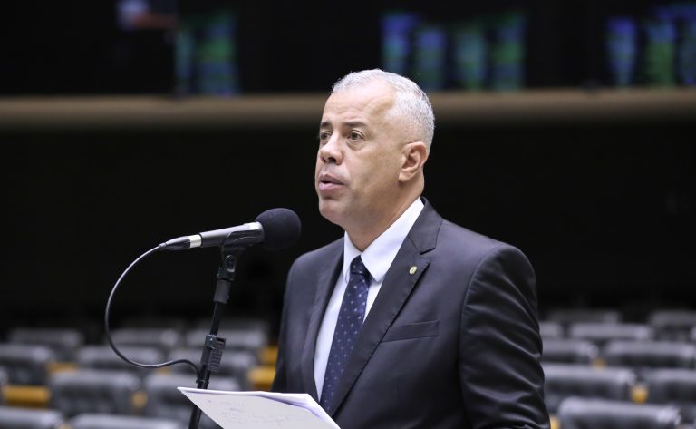 Comissão aprova redução da fração mínima de parcelamento de imóveis rurais – Notícias