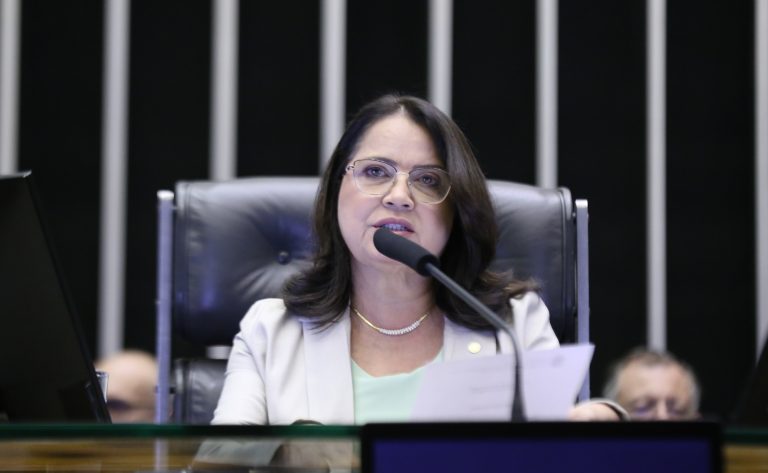 Projeto cria programa especial para descentralizar tratamento de câncer no SUS – Notícias