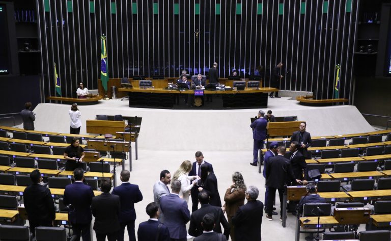 Câmara aprova projeto que perdoa dívidas com tributos federais das Apaes – Notícias