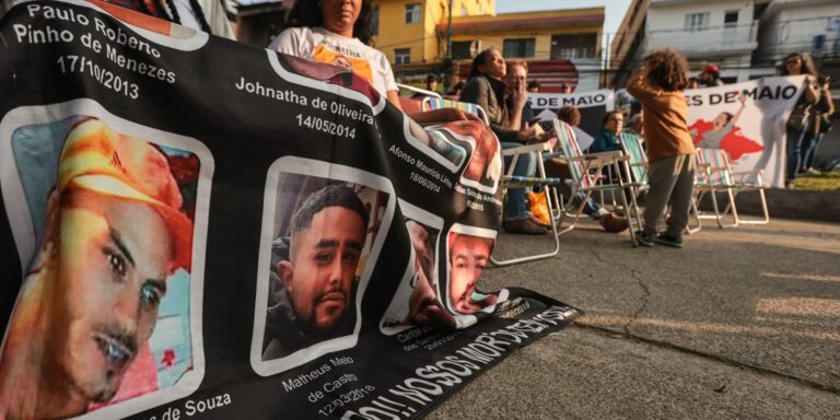 Familiares e movimentos fazem ato pelos 10 anos da chacina de Osasco