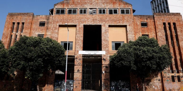 Andre Rebouças é homenageado com nome de prédio na Pequena África