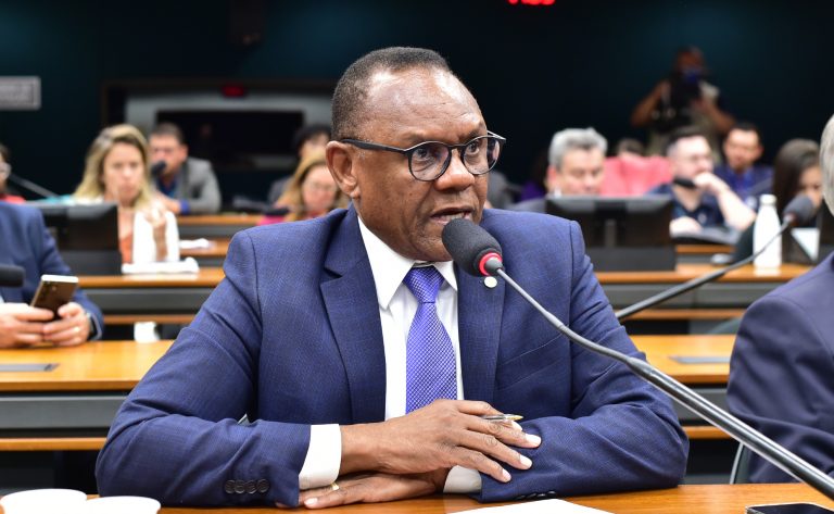 Comissão aprova inclusão de academias no Programa Emergencial de Retomada do Setor de Eventos – Notícias