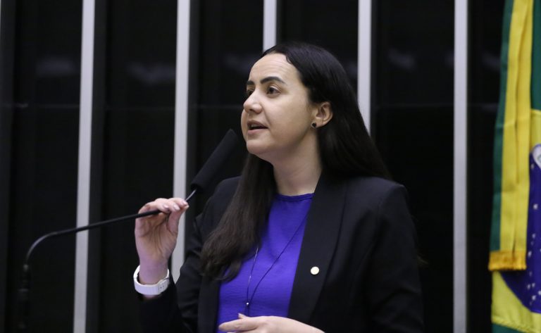 Câmara aprova projeto que prevê ação de psicólogos para melhorar relações interpessoais nas escolas – Notícias