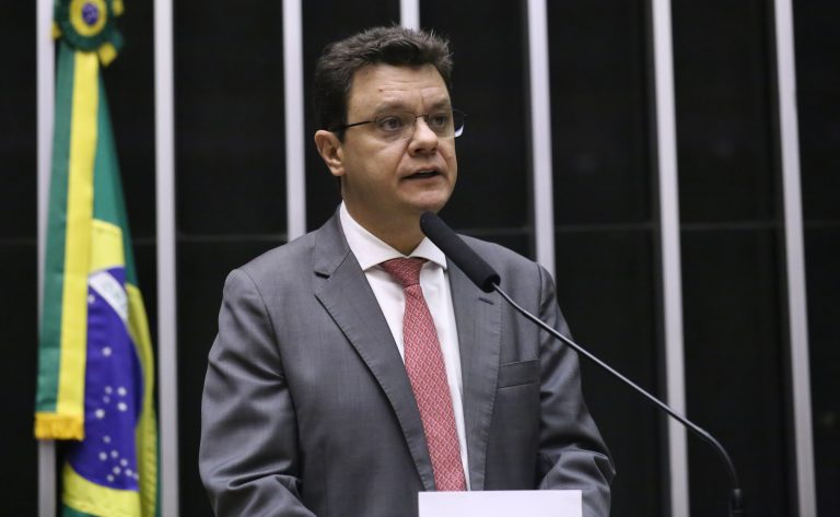 Câmara aprova projeto que aumenta remuneração dos servidores do TCU – Notícias