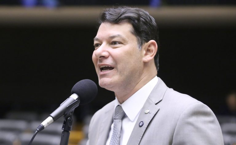 Comissão aprova ampliação de funções dos oficiais de Justiça – Notícias