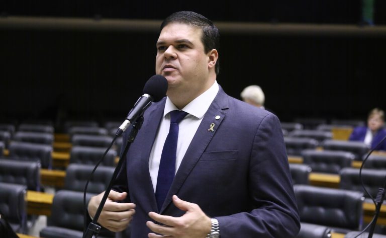 Comissão aprova suspensão de limite de cobertura para urgência de saúde – Notícias