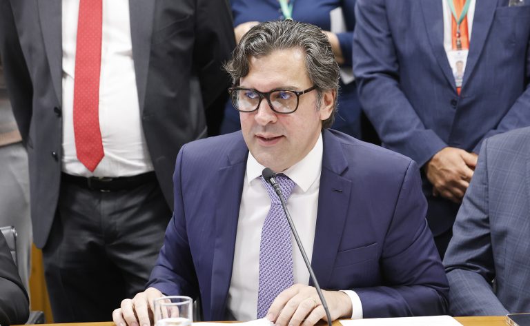 Comissão Mista de Orçamento aprova relatório preliminar do Orçamento de 2026 – Notícias