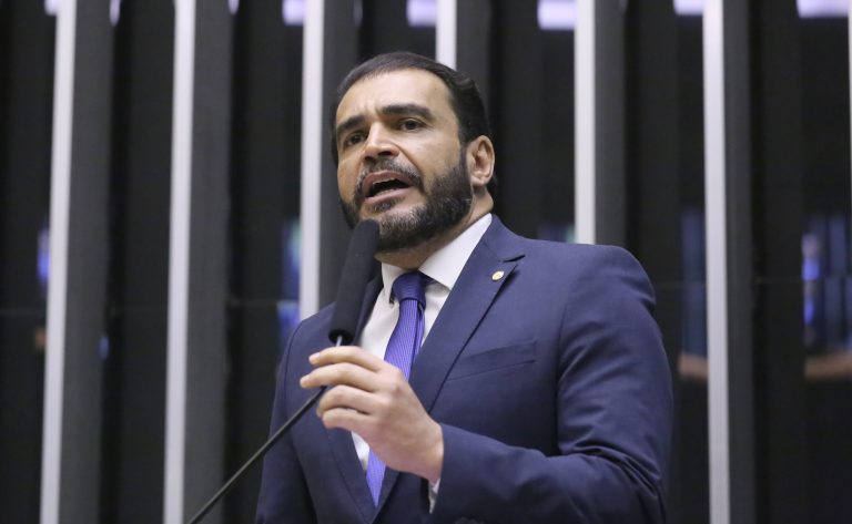 Comissão aprova reserva de vagas para bombeiros civis e brigadistas durante calamidades públicas – Notícias