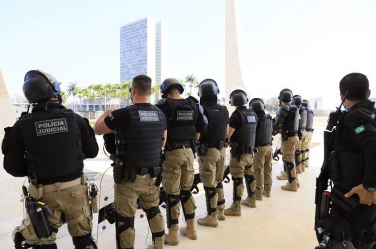 Nova lei reorganiza a carreira da polícia do Poder Judiciário – Notícias