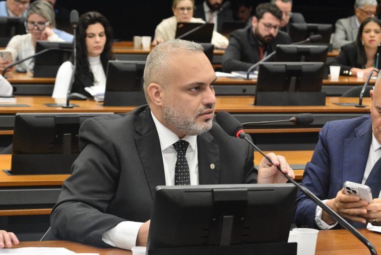 Projeto prevê indenização para gestante em caso de abandono pelo parceiro – Notícias