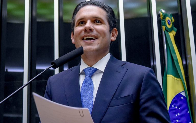 Aprovação de projetos para prevenir casos de violência contra a mulher é destaque na semana – Notícias