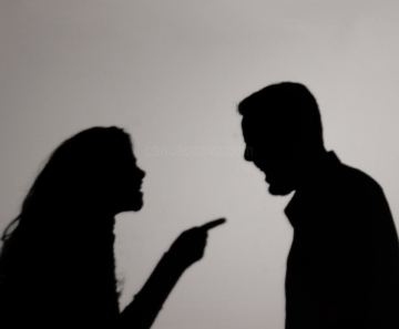 Briga de casal termina em morte e mulher é presa em flagrante em Jaraguá