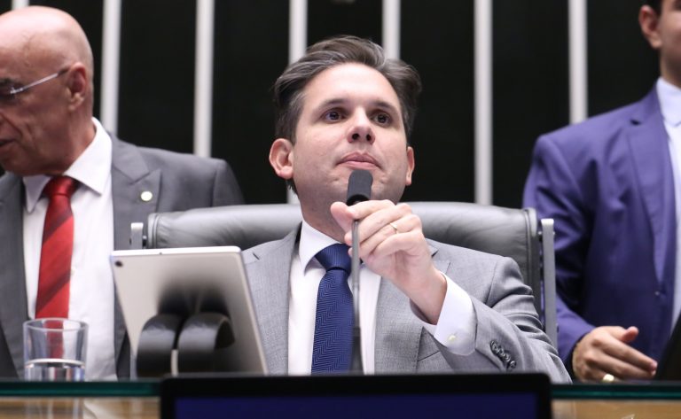 Hugo Motta: aprovação de PEC da Segurança Pública foi resultado de diálogo e equilíbrio – Notícias