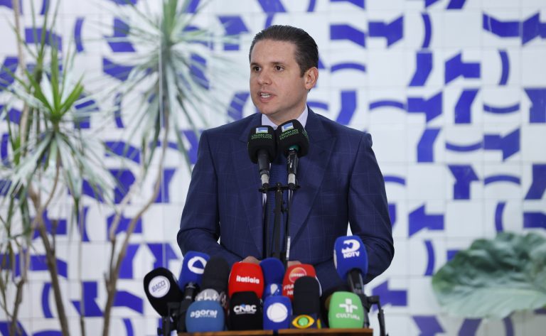 Hugo Motta anuncia inauguração da Sala Lilás na Câmara para atender mulheres vítimas de violência – Notícias