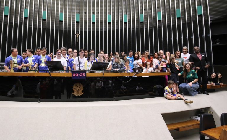 Sessão na Câmara marca Dia da Síndrome de Down e reforça combate à exclusão – Notícias